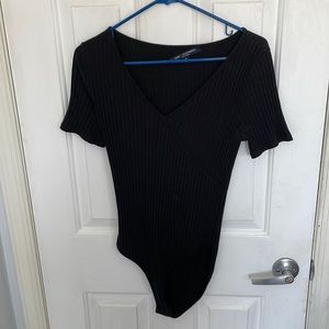 Short sleeve black women’s body suit size large